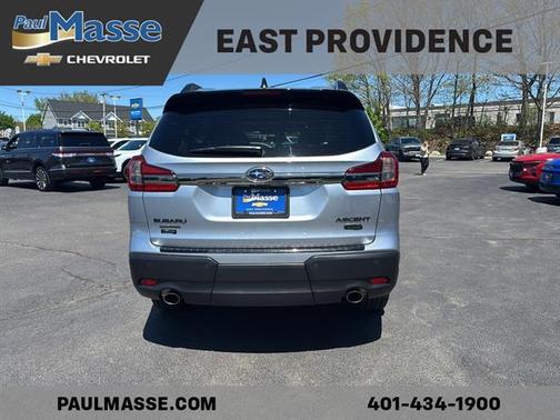 Ice Silver Metallic 2022 Subaru Ascent Onyx Edition