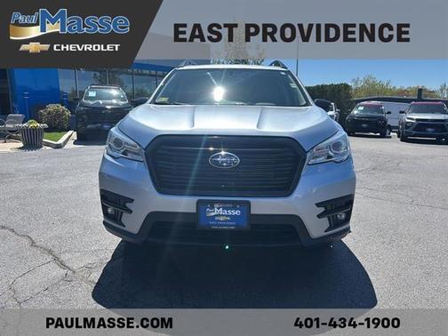 Ice Silver Metallic 2022 Subaru Ascent Onyx Edition