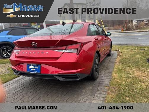 2021 Hyundai ELANTRA SEL