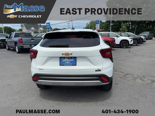 2024 Chevrolet Trax LT