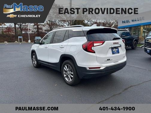 2022 GMC Terrain SLT