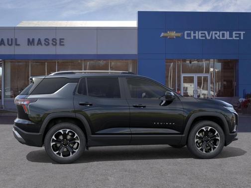 Mosaic Black Metallic 2026 Chevrolet Equinox LT