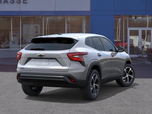 Sterling Gray Metallic 2026 Chevrolet Trax 1RS