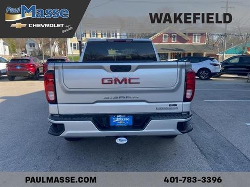 2022 GMC Sierra 1500 Limited Elevation