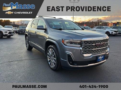 2022 GMC Acadia Denali