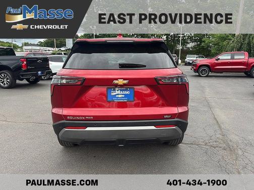 Radiant Red 2025 Chevrolet Equinox LT