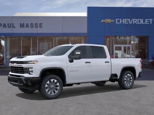 Summit White 2026 Chevrolet Silverado 2500 Custom