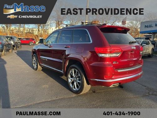 2021 Jeep Grand Cherokee Summit