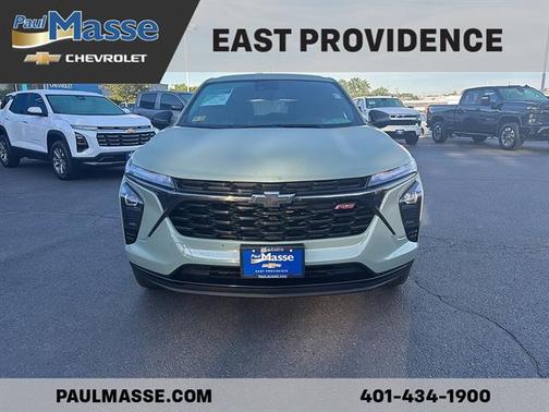 Green 2024 Chevrolet Trax 1RS