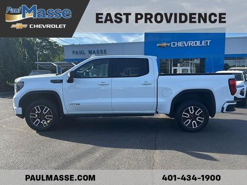 Summit White 2023 GMC Sierra 1500 AT4