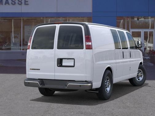 Summit White 2026 Chevrolet Express 2500 Work Van