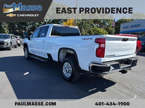 Summit White 2026 Chevrolet Silverado 2500 LT