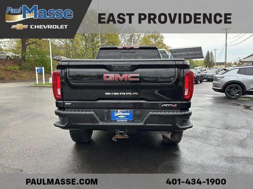 Onyx Black 2023 GMC Sierra 3500 AT4