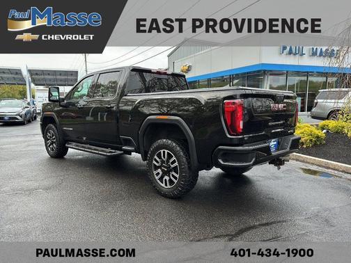 Onyx Black 2023 GMC Sierra 3500 AT4
