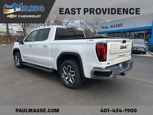 White Frost Tri-Coat 2024 GMC Sierra 1500 SLT