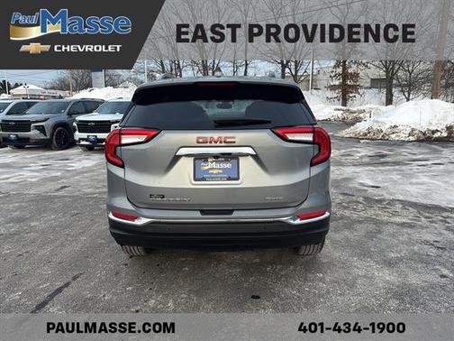 2023 GMC Terrain SLT