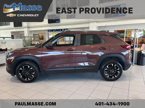 Mahogany Red Metallic 2023 Chevrolet Trailblazer LT
