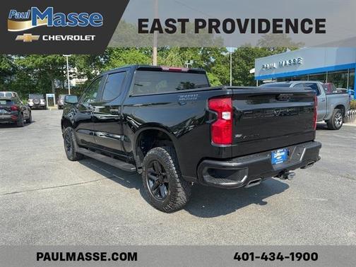 2022 Chevrolet Silverado 1500 Custom Trail Boss