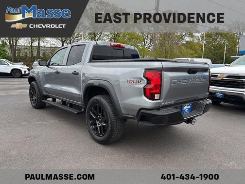 Sterling Gray Metallic 2024 Chevrolet Colorado Trail Boss