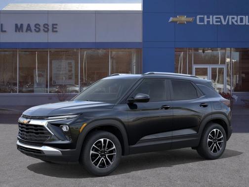 Mosaic Black Metallic 2026 Chevrolet Trailblazer LT
