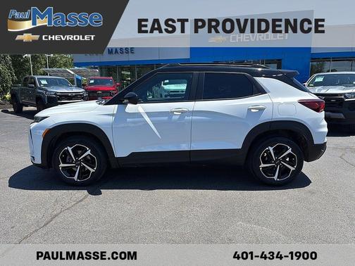 Summit White 2023 Chevrolet Trailblazer RS