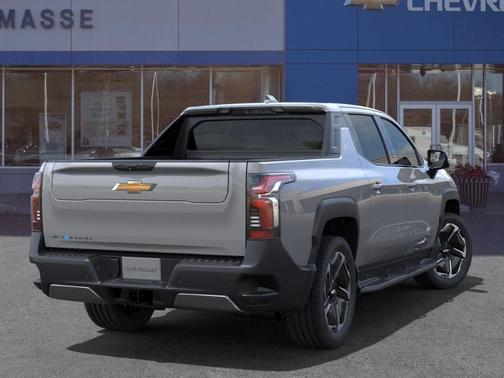 2025 Chevrolet Silverado EV LT