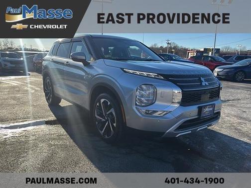 2023 Mitsubishi Outlander SE Special Edition