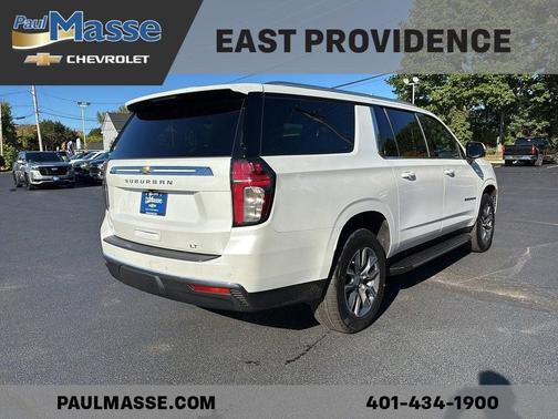 2023 Chevrolet Suburban LT