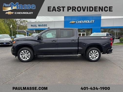 Dark Ash Metallic 2022 Chevrolet Silverado 1500 Custom