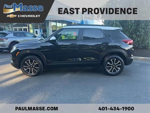 Mosaic Black Metallic 2023 Chevrolet Trailblazer ACTIV