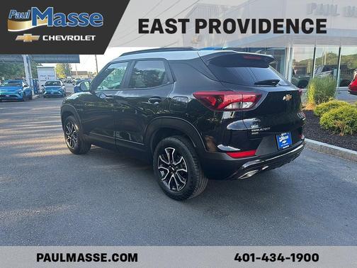 Mosaic Black Metallic 2023 Chevrolet Trailblazer ACTIV