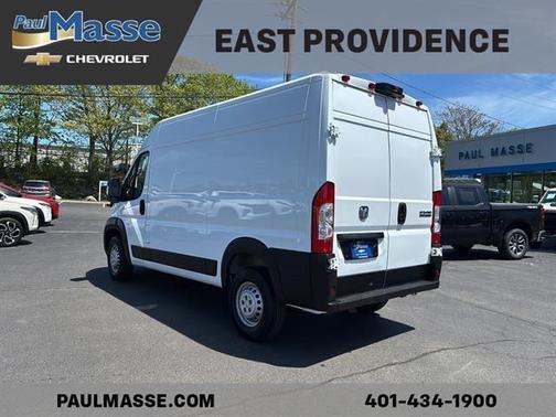 Bright White 2025 RAM ProMaster 2500 High Roof