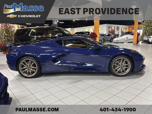 2025 Chevrolet Corvette Stingray w/3LT