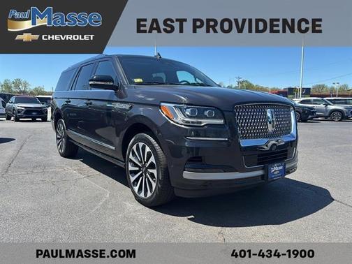 Gray 2023 Lincoln Navigator L Reserve