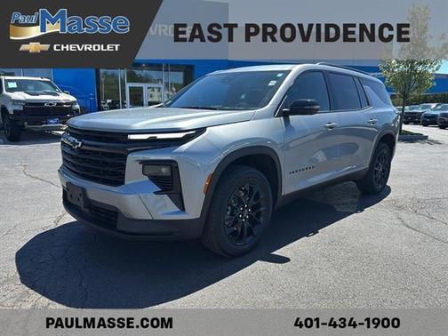 Sterling Gray Metallic 2025 Chevrolet Traverse LT