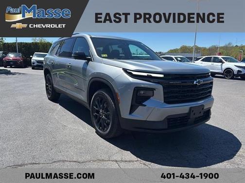 Sterling Gray Metallic 2025 Chevrolet Traverse LT