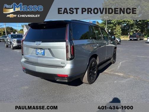 2024 Cadillac Escalade Sport