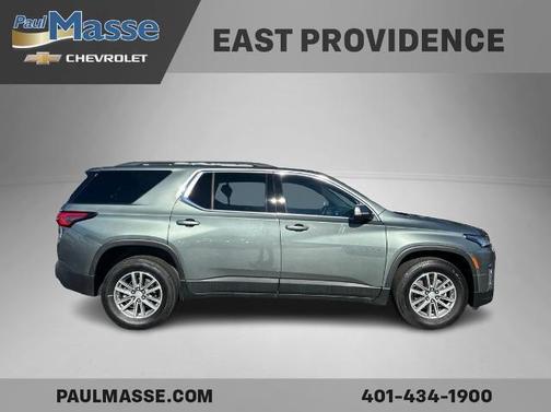 2022 Chevrolet Traverse LT Cloth