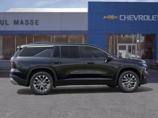 Mosaic Black Metallic 2026 Chevrolet Traverse LT
