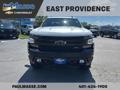 Iridescent Pearl Tricoat 2022 Chevrolet Silverado 1500 Limited LT Trail Boss