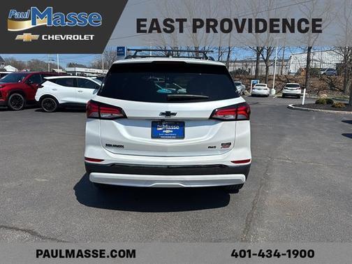 Iridescent Pearl Tricoat 2022 Chevrolet Equinox RS