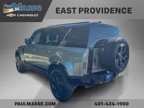 2023 Land Rover Defender 110 X-Dynamic SE