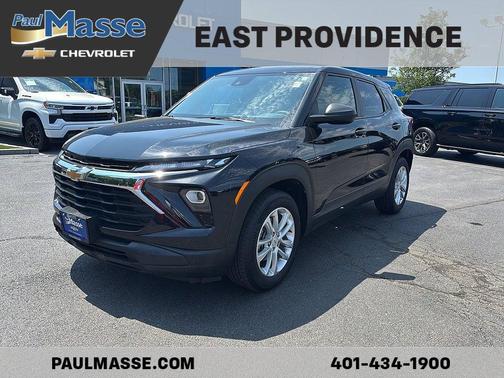 Mosaic Black Metallic 2024 Chevrolet Trailblazer LS