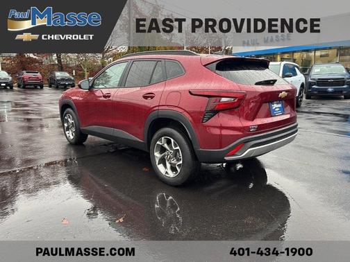 2025 Chevrolet Trax LT