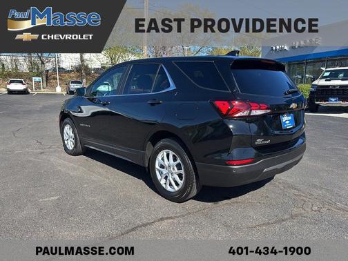 Mosaic Black Metallic 2024 Chevrolet Equinox LT