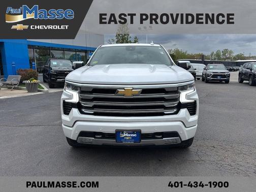 Iridescent Pearl Tricoat 2024 Chevrolet Silverado 1500 High Country