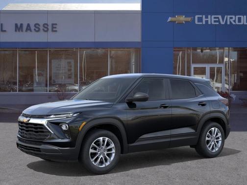 Mosaic Black Metallic 2026 Chevrolet Trailblazer LS