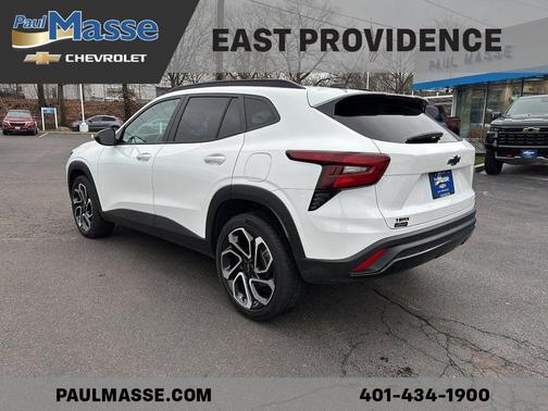 Summit White 2024 Chevrolet Trax 2RS