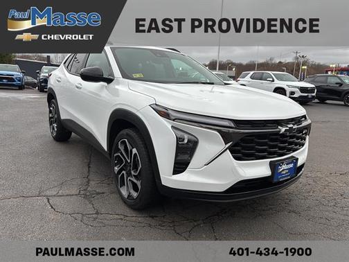 Summit White 2024 Chevrolet Trax 2RS