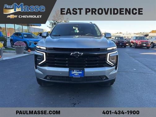 2025 Chevrolet Suburban RST